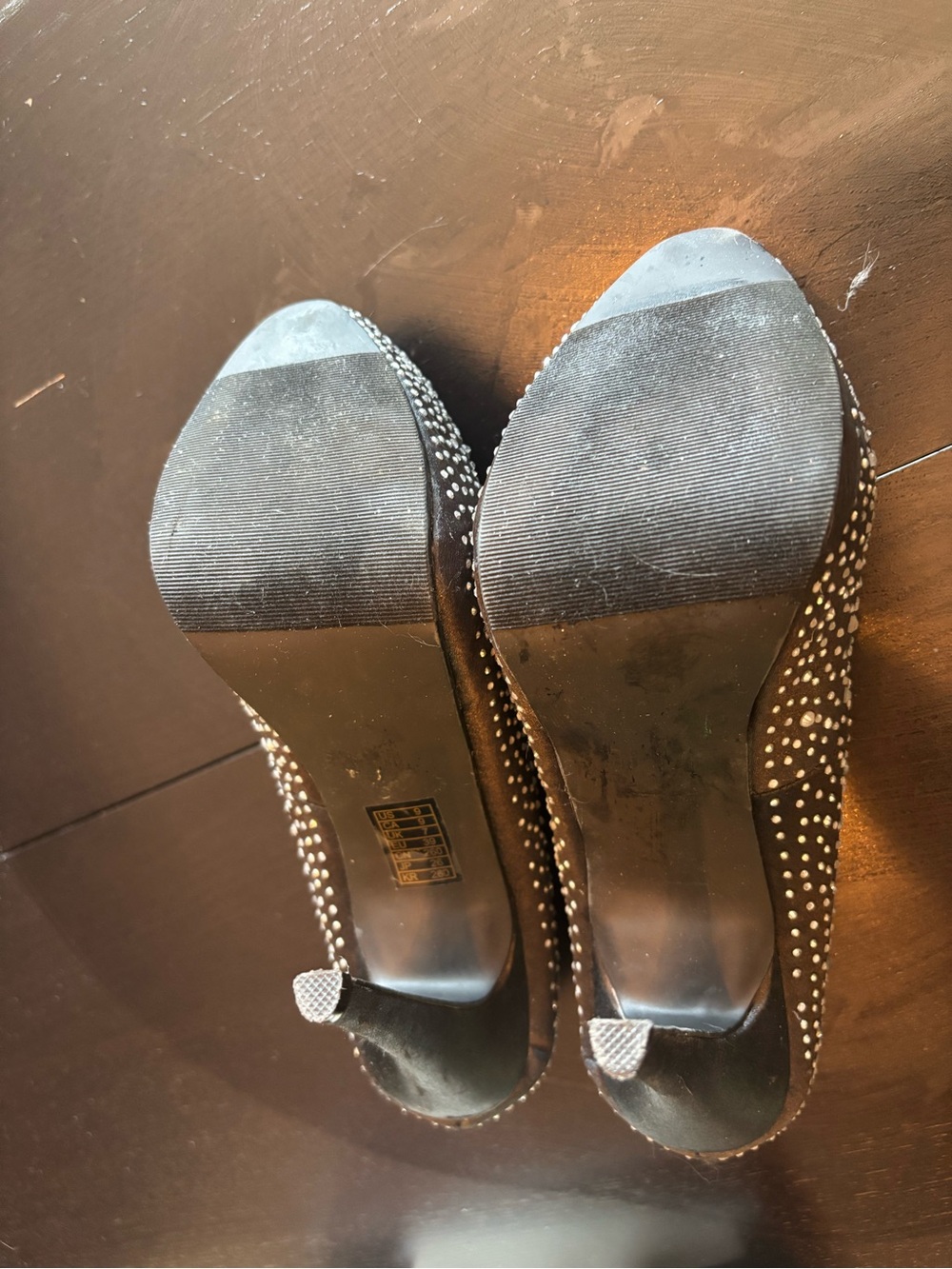 Black Rhinestone-Studded High Heel Pumps - Picture 4 of 4